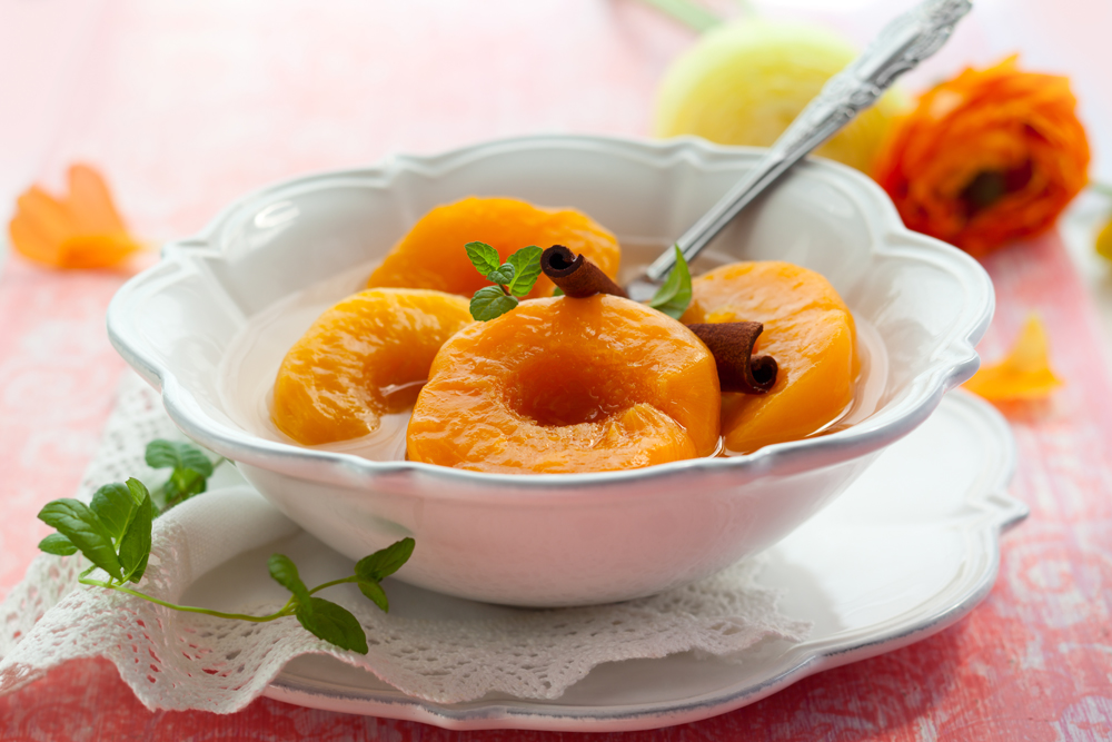 Spiced peaches with almonds & honeyed yoghurt