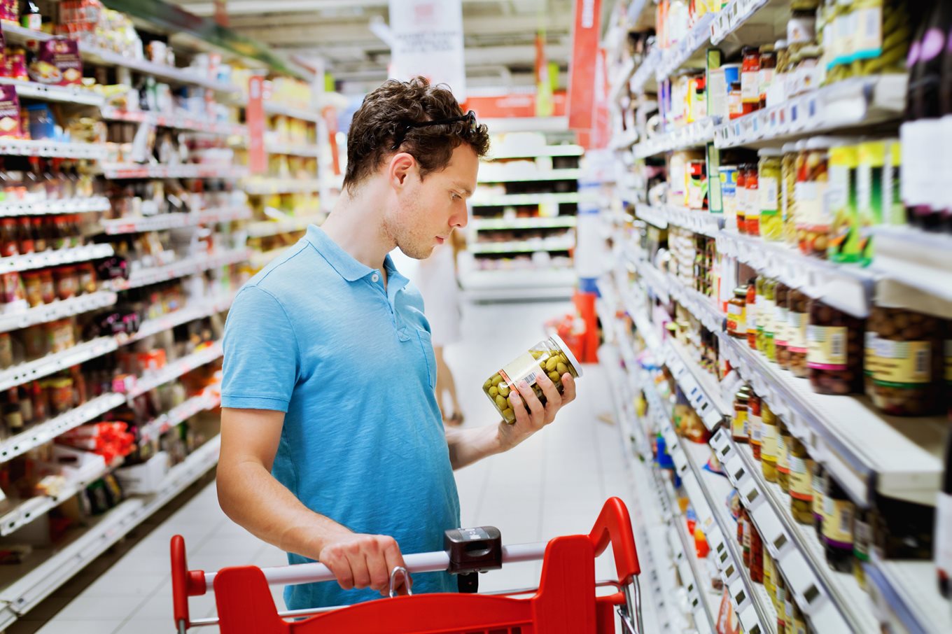 Reading food labels